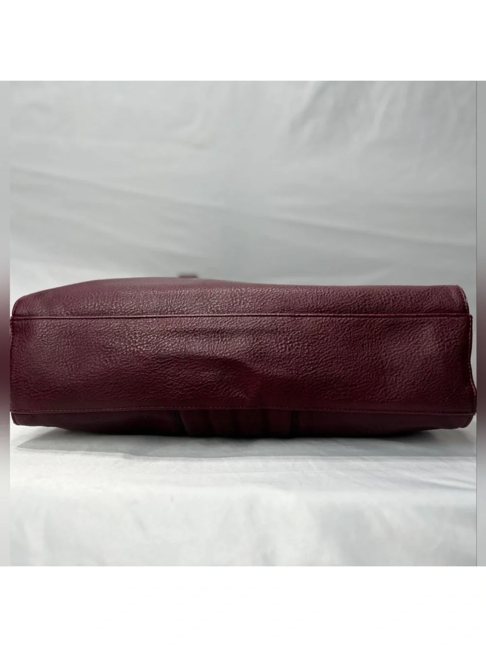 Steve Madden Burgundy Leather Handbag Interior-Excellent Condition